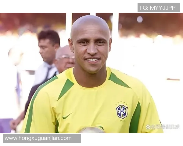 近代足球球星实力对比与排名分析 各大巨星表现与影响力评估